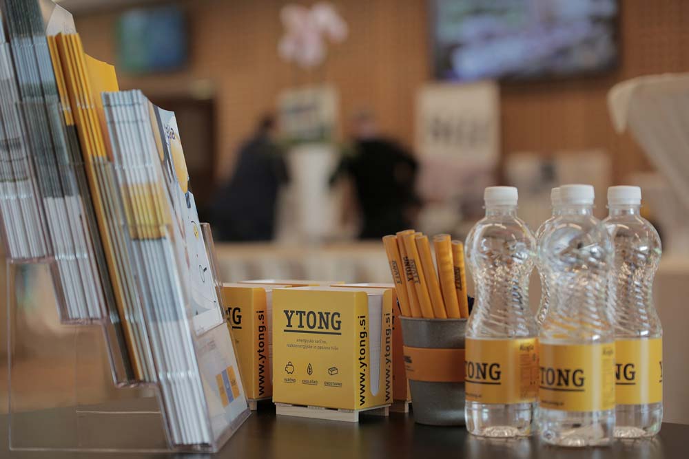 Vabilo na konferenco Arhikult